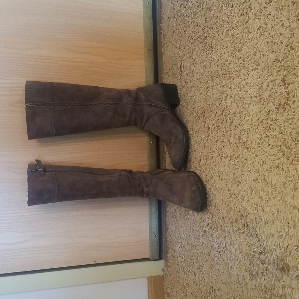 Born boots